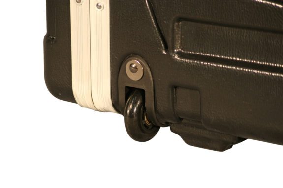 Gator 4U Molded Rolling Rack Case Gator 4U Molded Rolling Rack Case - Image 8