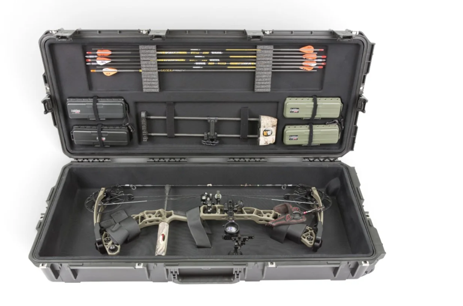 SKB iSeries Rev2 Plush Large Parallel Limb Bow Case SKB iSeries Rev2 Plush Large Parallel Limb Bow Case